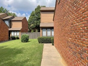 1617 Brentwood Dr in Irving, TX - Building Photo - Building Photo