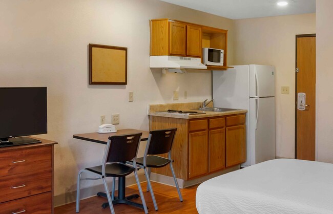 Furnished Studio in Kansas City, MO - Foto de edificio - Building Photo