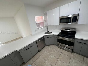 941 SW 6th Pl in Florida City, FL - Building Photo - Building Photo