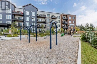 54 Koda St in Barrie, ON - Building Photo - Building Photo