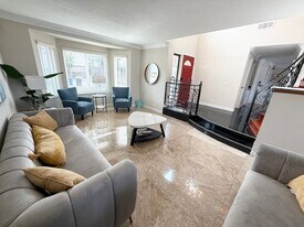 22125 Birds Eye Dr in Diamond Bar, CA - Building Photo