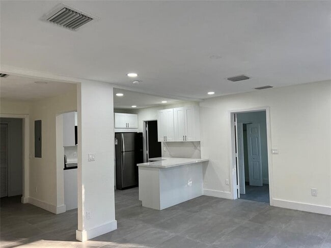 6301 NE 5th Ave in Miami, FL - Building Photo - Building Photo