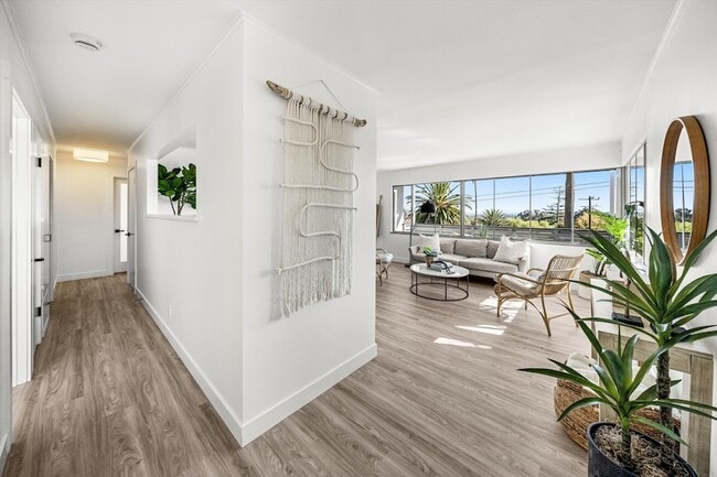 1418 Alta Vista Rd in Santa Barbara, CA - Building Photo - Building Photo