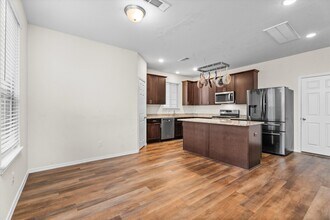 1714 Avocet Way in Missouri City, TX - Foto de edificio - Building Photo