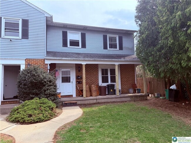 property at 1814-1818 Livingston St