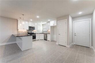 507 W Arkansas St in Gentry, AR - Building Photo - Building Photo