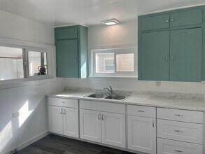 245 James Ave in Red Bluff, CA - Building Photo - Building Photo