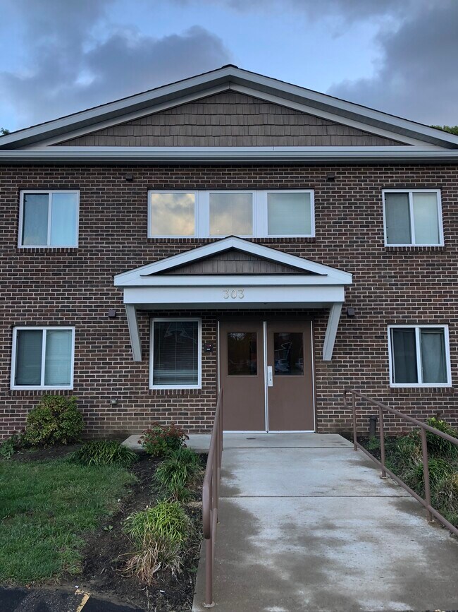 303 Presque Isle Blvd Rentals in Erie, PA