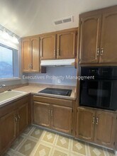 1271 Spruce Ave in Atwater, CA - Building Photo - Building Photo