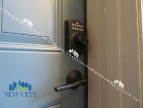 1963 W Broad St in Columbus, OH - Building Photo - Building Photo