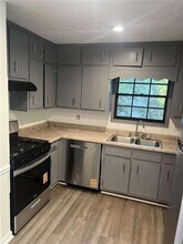 3145 Malvern Dr in Snellville, GA - Building Photo - Building Photo