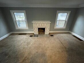 866 S Hawkins Ave in Akron, OH - Building Photo - Building Photo