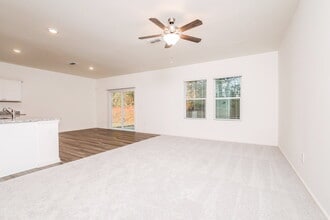 769 Shepard Rock Dr in Zebulon, NC - Foto de edificio - Building Photo