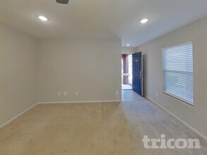 9358 Shawnee Mission Ave in Las Vegas, NV - Building Photo - Building Photo