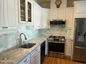 131 Avenel Blvd in Long Branch, NJ - Building Photo - Building Photo