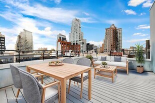 152 Ludlow St in New York, NY - Building Photo