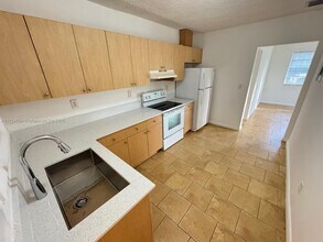 131 NE 64th Terrace in Miami, FL - Building Photo - Building Photo