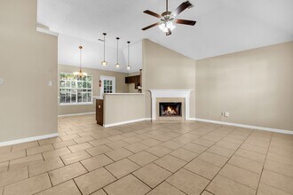 5383 Twin Valley Ln in Memphis, TN - Building Photo - Building Photo