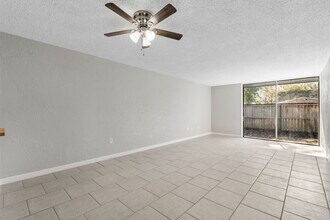 715 SW 75th St in Gainesville, FL - Building Photo - Building Photo