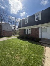 9280 N Florence Rd in Pittsburgh, PA - Building Photo - Building Photo