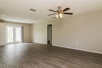 2835 Greendale Rd in North Port, FL - Building Photo - Building Photo