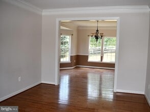 6 Hollow Creek Cir in Middletown, MD - Building Photo - Building Photo