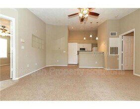 5112 Park Central Dr in Orlando, FL - Building Photo - Building Photo