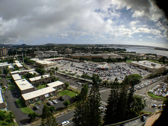 98-99 Uao Pl, Unit 1701 in Aiea, HI - Building Photo - Building Photo