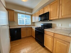 1077 Laramie Blvd in Boulder, CO - Building Photo - Building Photo