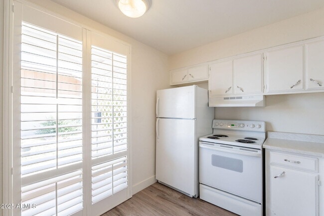 property at 13001 N 113th Ave