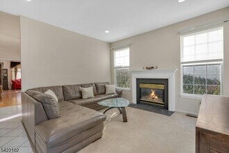 49 Gordon Cir in Parsippany Troy Hills, NJ - Building Photo - Building Photo