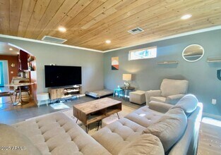 7738 N 17th Dr in Phoenix, AZ - Building Photo - Building Photo