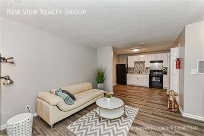 242 Hoskins Mill Ln in Charlotte, NC - Building Photo - Building Photo