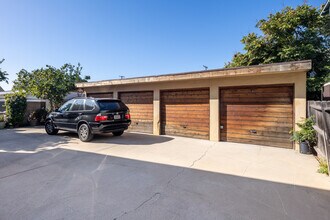 539 Saint Louis Ave in Long Beach, CA - Building Photo - Building Photo