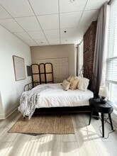 201 E Lafayette St in Jackson, TN - Building Photo - Building Photo