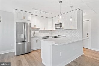 100 Windermere Ave in Wayne, PA - Building Photo - Building Photo