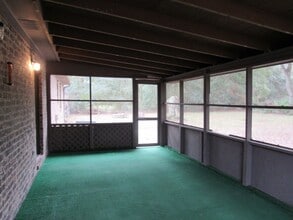 4537 Brian St in Milton, FL - Foto de edificio - Building Photo