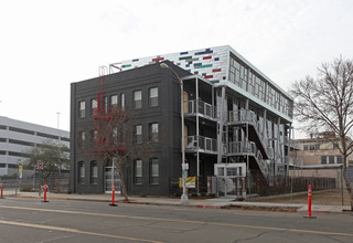 MayFlower Lofts in Fresno, CA - Building Photo - Building Photo