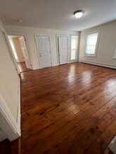 385 Pine St in Providence, RI - Building Photo - Building Photo