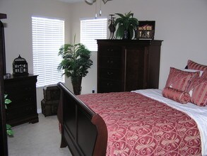 420 Holly Fern Terrace in DeLand, FL - Building Photo - Building Photo