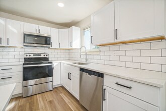 100 Sunflower Dr in Windsor, CO - Building Photo - Building Photo