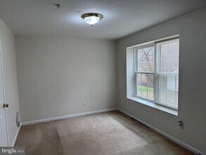 10106 Garden Valley Ct in Rosaryville, MD - Building Photo - Building Photo