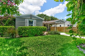830 SE 3rd Ave in Delray Beach, FL - Building Photo - Building Photo