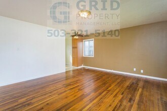 4919 NE 86th Ave in Portland, OR - Building Photo - Building Photo