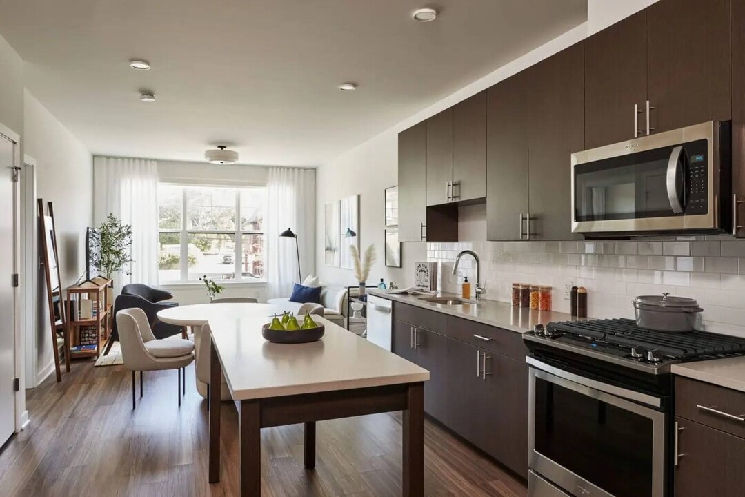 The James in Park Ridge, NJ - Foto de edificio