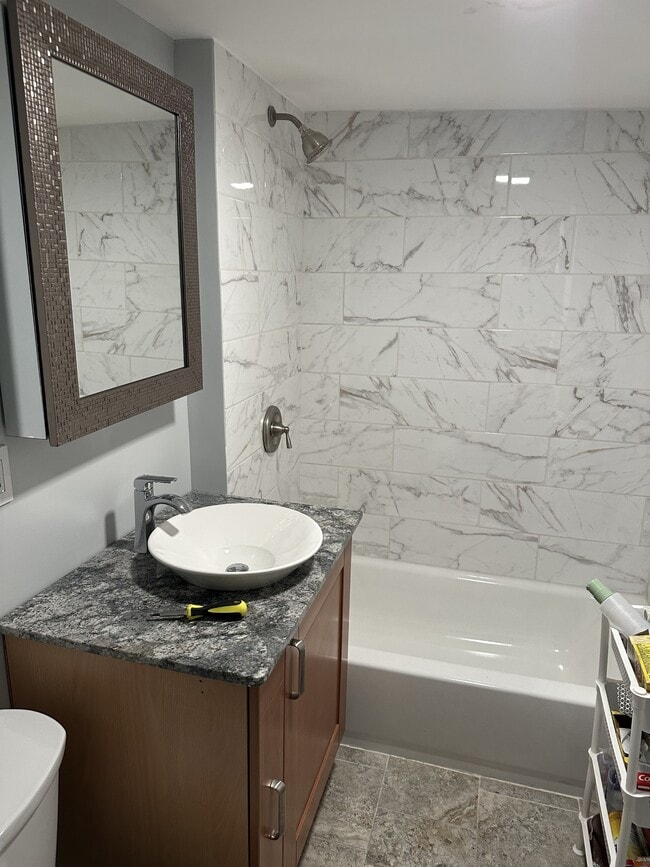 property at 4559 S Hermitage Ave