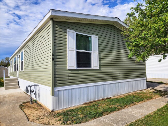 property at 520 Milan Ave