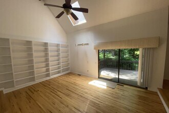 331 Birch Ln in Irvington, NY - Building Photo - Building Photo