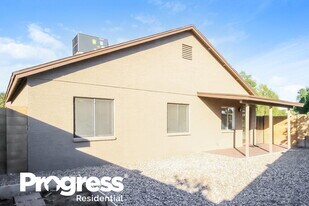 5089 W Saragosa St in Chandler, AZ - Building Photo