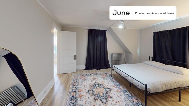 Private bedroom in 3 bed/1 bath Home in Boston, MA - Building Photo - Building Photo
